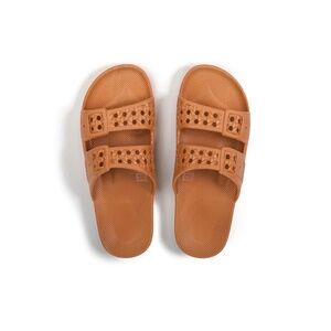 Freedom Moses Paz Slides in Toffee | Size 37/38